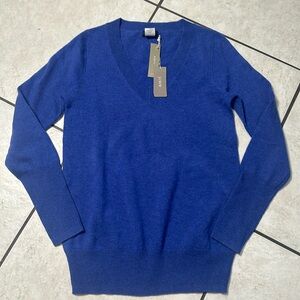 NWT J. Crew 100% Cashmere Women’s V Neck Sweater